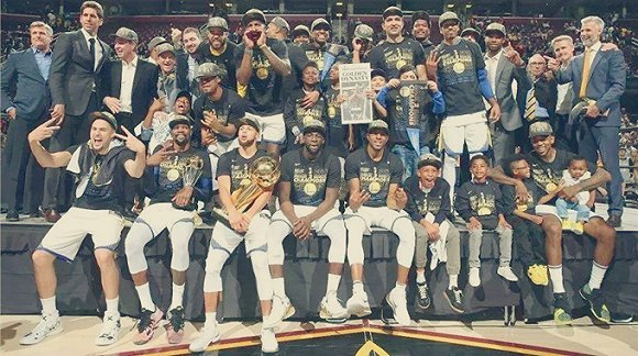 欧冠大神领衔!鹏哥解球11连红 琛茹&小盼哥皆25中23（欧冠大神坐镇！鹏哥连红11场，琛茹与小盼哥25中23）