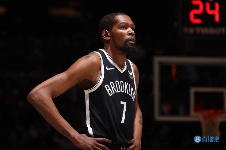 五冠加身！国安3-0击败河南夺得队史第5座足协杯冠军（国安三球完胜河南，队史第五次捧起足协杯）