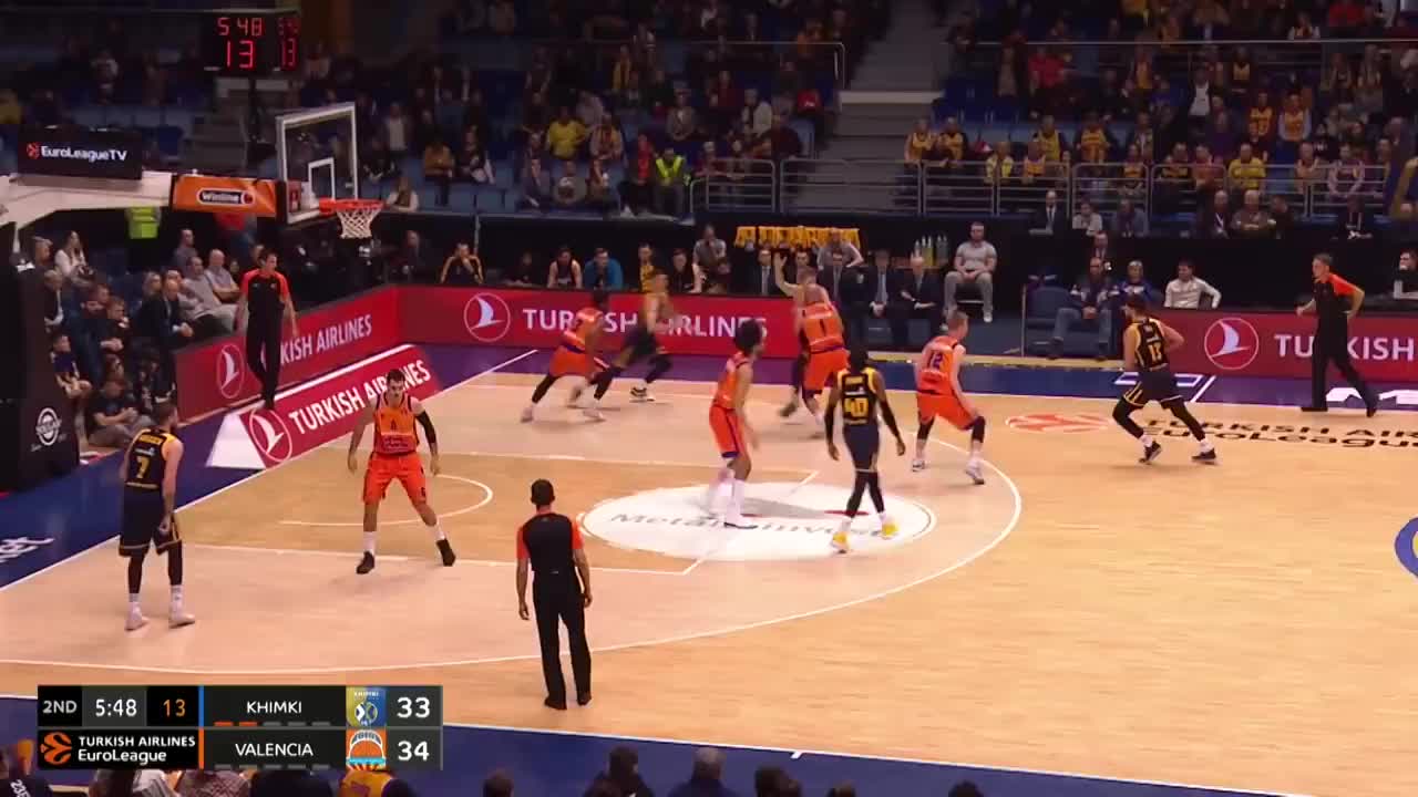 克鲁伊维特四子：我的心属于荷兰，若有天被荷兰征召就太棒了（克鲁伊维特四子：心系荷兰，若获荷兰队征召将无比荣幸）