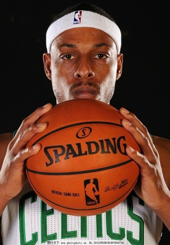 周琦晒与赵睿&翟晓川&方硕合照：又是一年新赛季（周琦晒与赵睿、翟晓川、方硕合影：新赛季再启程）