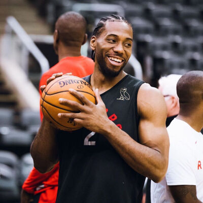 斯基拉：德罗西愿执教热那亚，热那亚在等瓦诺利的最终答复（斯基拉：德罗西愿接手热那亚，俱乐部正等待瓦诺利最终决定）