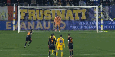 阿森纳客战布拉格斯拉维亚：萨卡、恩瓦内里、内尔高首发