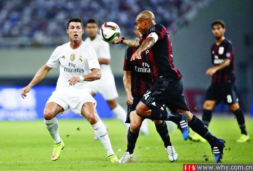 英媒：如果斯洛特下课，利物浦可能让杰拉德担任临时主帅（英媒：若斯洛特遭解雇，利物浦或请杰拉德担任代理主帅）