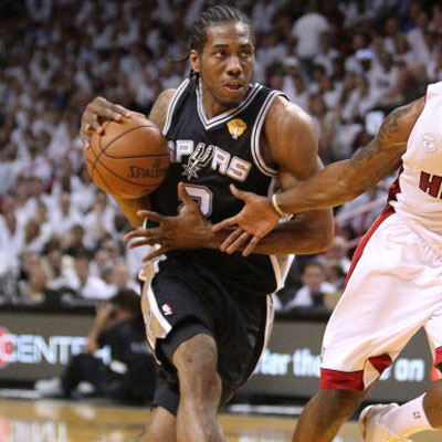 凯恩：英格兰队的新领袖是贝林厄姆、萨卡、格伊、赖斯和我（凯恩点名英格兰新一代领袖：贝林厄姆、萨卡、格伊、赖斯加上我）