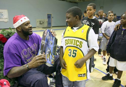 恩比德生涯第199次单场出手20+，命中率首次低于20%（恩比德生涯第199场20+出手，命中率首度跌破20%）